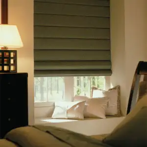 Light-blocking Romex blinds JLT