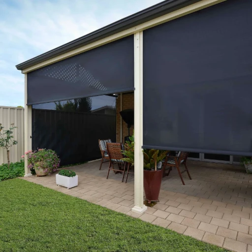 Smart blinds for outdoor privacy